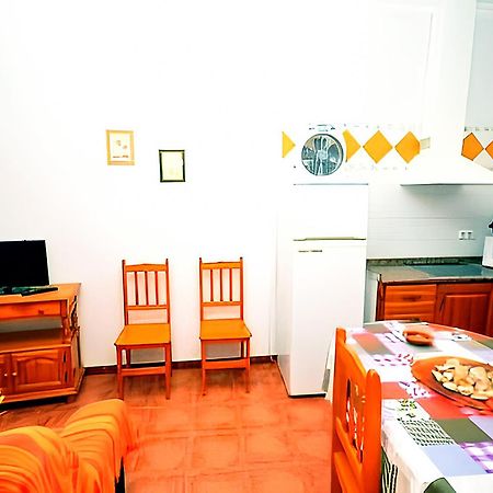 Apartamentos Noria Familias Y Parejas Gold Conil De La Frontera Luaran gambar