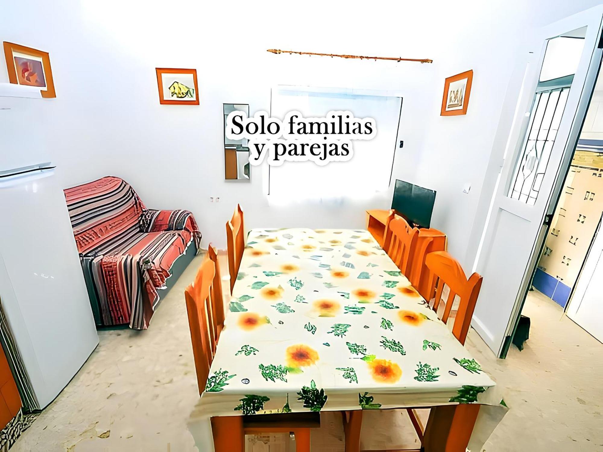 Apartamentos Noria Familias Y Parejas Gold Conil De La Frontera Luaran gambar